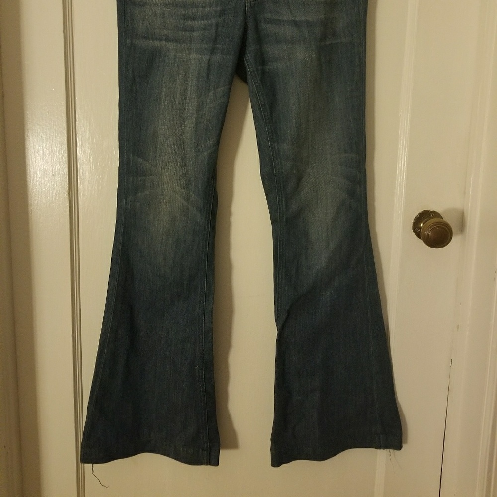 Jeans - Picture 2 of 3